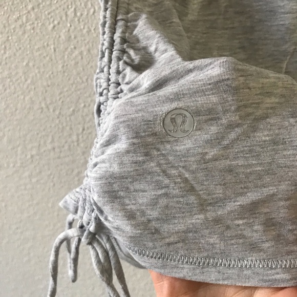 Lululemon Cinch It Tank Heathered Vapor - Picture 10 of 11